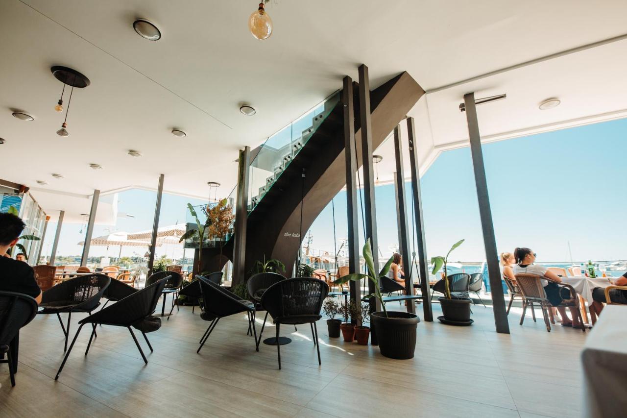 The Loza - Seaside Festival Hotel โนวาลยา ภายนอก รูปภาพ