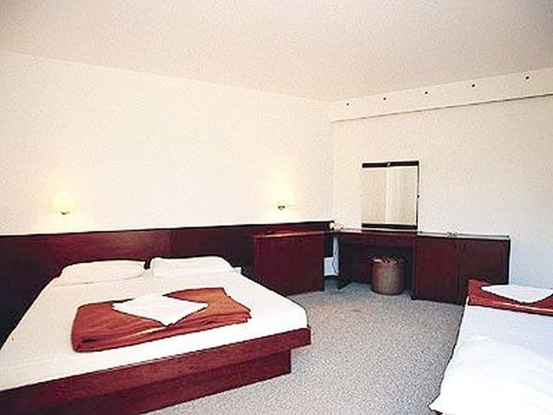 The Loza - Seaside Festival Hotel โนวาลยา ภายนอก รูปภาพ
